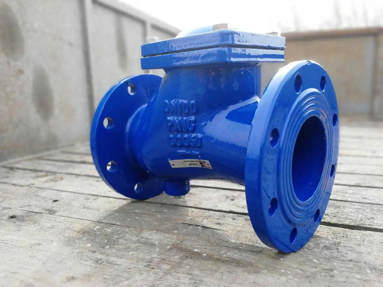 Клапан стальной